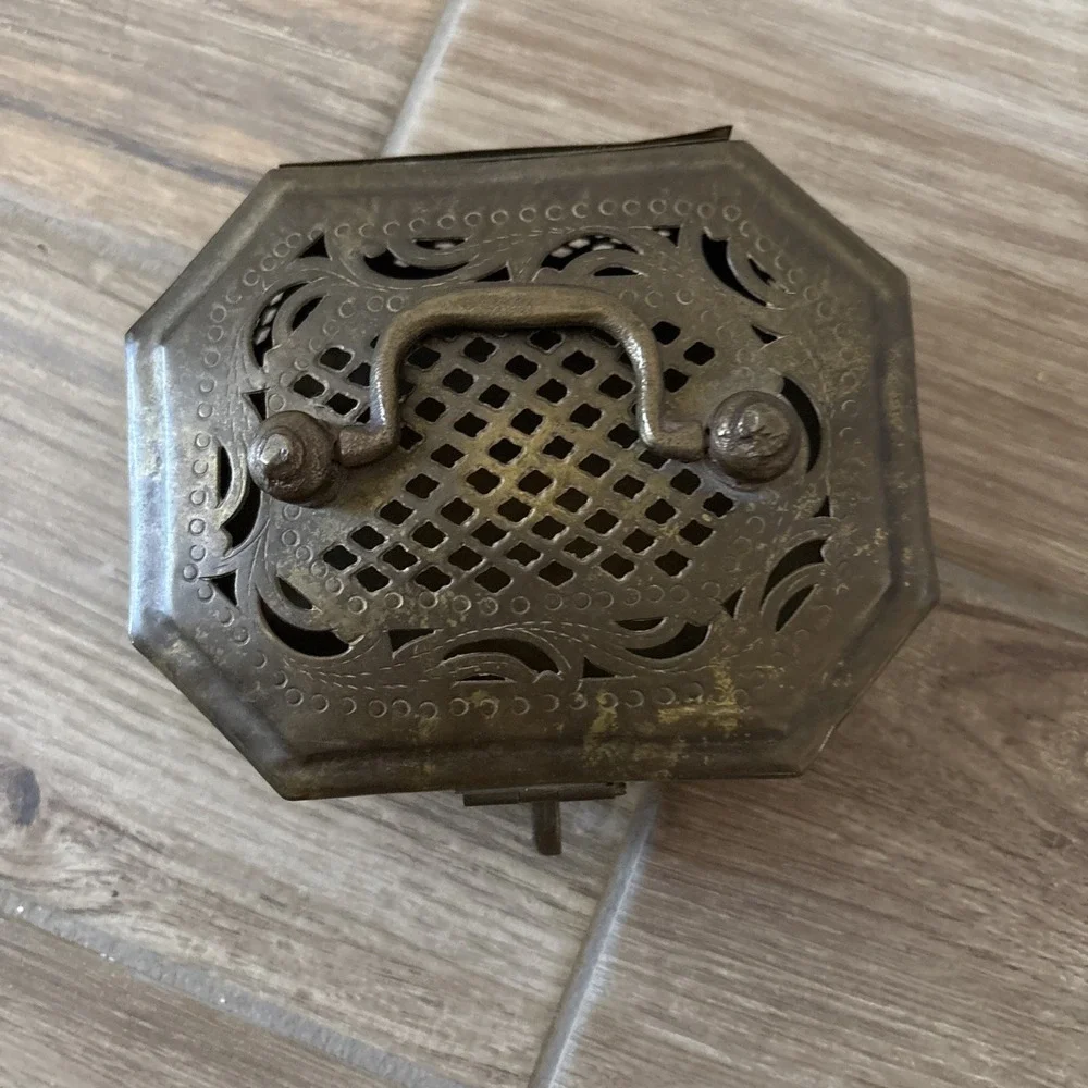 Vintage Brass Cricket Box Incense Lock Box Hinged W/ Handle Jali Cut India  6.5